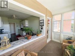25 - 824 BRANT STREET  Burlington, ON L7R 2J5
