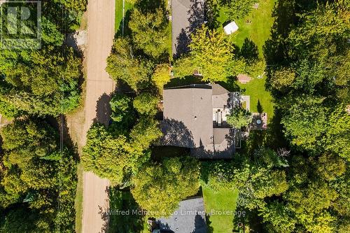 Perfect summertime cottage get-away!! - 7 3Rd Avenue S, Native Leased Lands, ON 