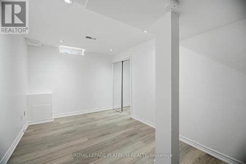 74 SPADINA ROAD , Brampton, Ontario L6X 4X6 5