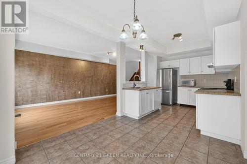 18 Palacebeach Trail, Hamilton, ON 