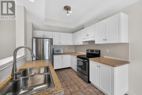 18 Palacebeach Trail, Hamilton, ON 