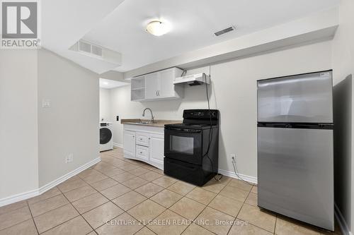 18 Palacebeach Trail, Hamilton, ON 