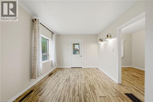 107 Broadway Street, Welland, ON 