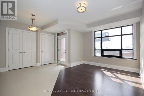 202 - 458 OAKWOOD AVENUE , Toronto, Ontario M6E 2W6 4