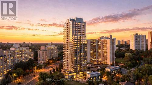 2111 - 18 Graydon Hall Drive, Toronto, ON 