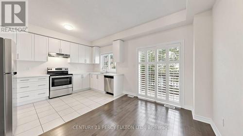 Main Floor Kitchen/Terrace Overlooking Backyard - 64 Ferris Square, Clarington, ON 