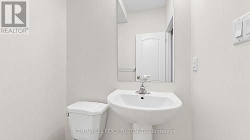 Main Floor Powder Room - 64 Ferris Square, Clarington, ON 