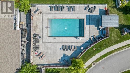 Community Pool - 30 Masters Crescent, Georgian Bay, ON 