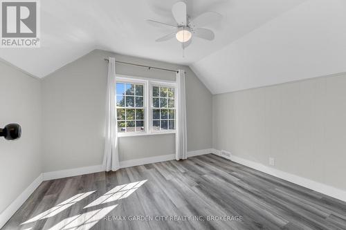 4 Manor Road, St. Catharines (Vine/Linwell), ON 