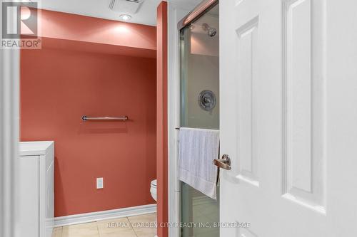 4 Manor Road, St. Catharines (Vine/Linwell), ON 
