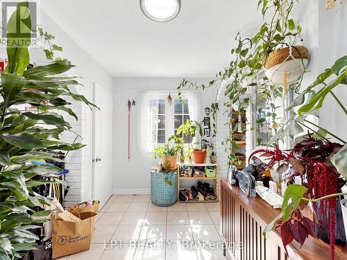 303 Oakwood Avenue, Toronto, ON 