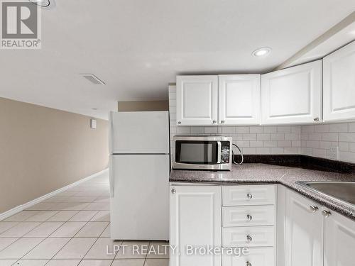 303 Oakwood Avenue, Toronto, ON 