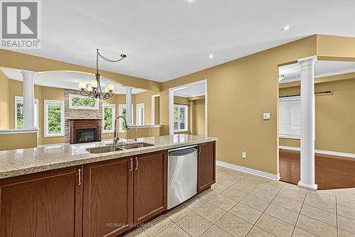 383 Gilpin Drive, Newmarket, ON 