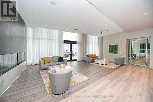 209 - 3900 Confederation Parkway, Mississauga, ON 