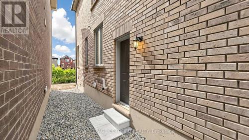 1519 Whitlock Avenue, Milton, ON 