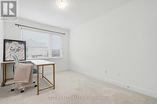656 Putney Crescent, Ottawa, ON 