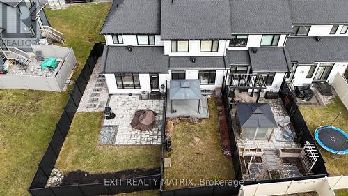 656 Putney Crescent, Ottawa, ON 
