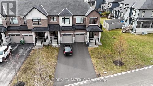 656 Putney Crescent, Ottawa, ON 