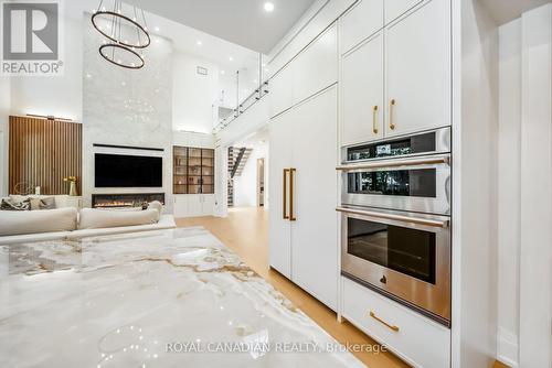 1470 Albion Avenue, Oakville, ON 