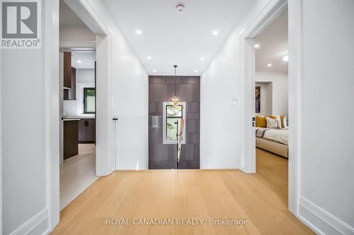 1470 Albion Avenue, Oakville, ON 