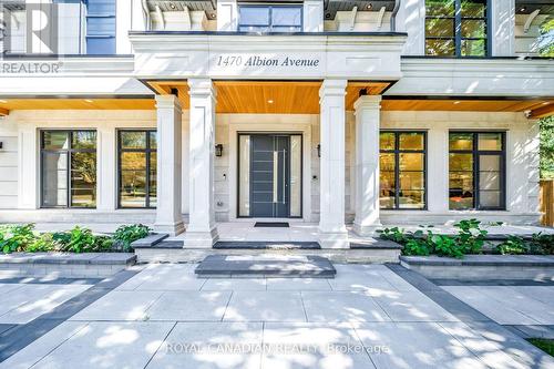 1470 Albion Avenue, Oakville, ON 