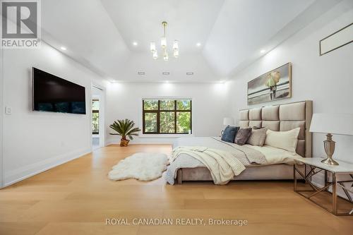 1470 Albion Avenue, Oakville, ON 