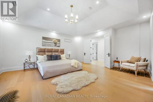 1470 Albion Avenue, Oakville, ON 