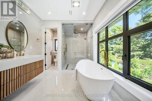 1470 Albion Avenue, Oakville, ON 