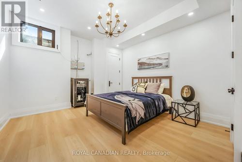 1470 Albion Avenue, Oakville, ON 