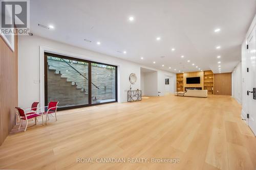 1470 Albion Avenue, Oakville, ON 
