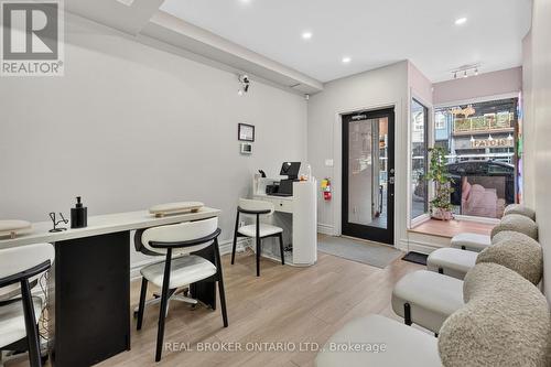 803 Dundas Street W, Toronto, ON 