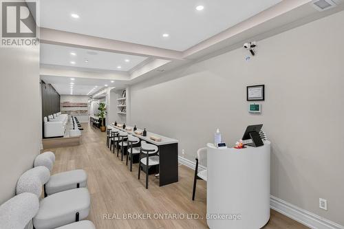 803 Dundas Street W, Toronto, ON 