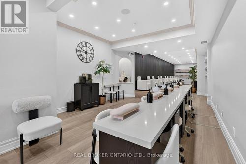 803 Dundas Street W, Toronto, ON 