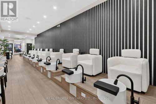 803 Dundas Street W, Toronto, ON 
