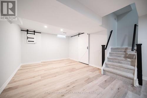 3212 Pinemeadow Drive, Burlington, ON 