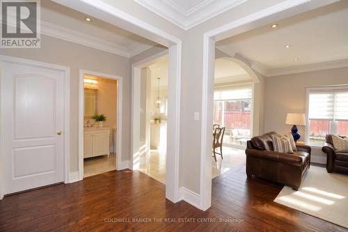304 Tower Hill Road, Richmond Hill, ON 