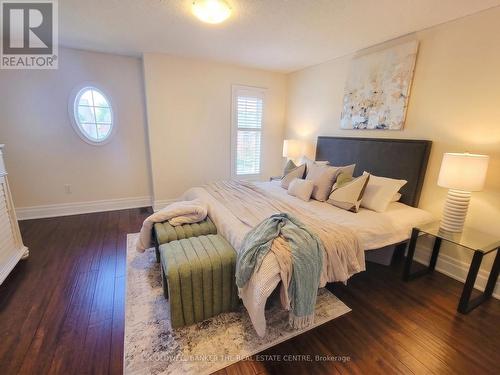 304 Tower Hill Road, Richmond Hill, ON 