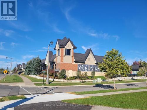 Bathurst St. & Tower Hill Rd. - 304 Tower Hill Road, Richmond Hill, ON 