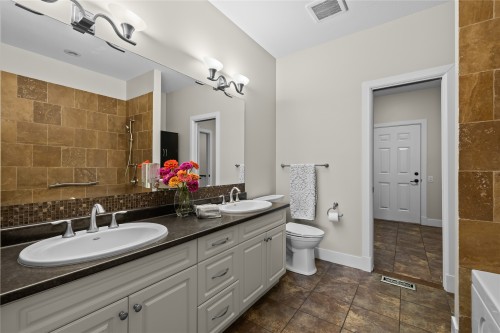 3804 Siringo Lane, Westbank, BC 