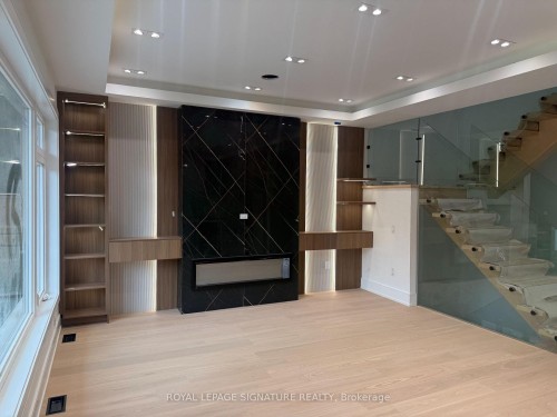 1467 Kenmuir Avenue, Mississauga, ON 