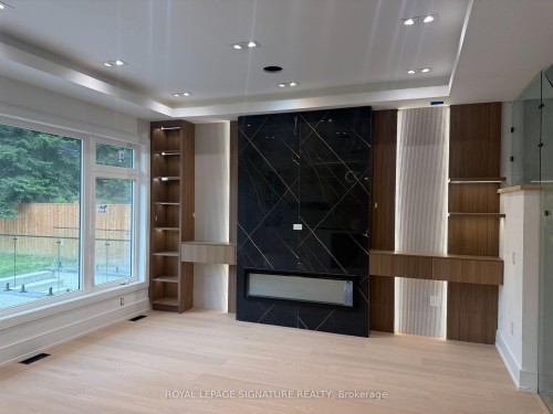1467 Kenmuir Avenue, Mississauga, ON 