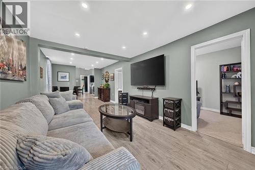 7 East 24Th Street, Hamilton, ON 