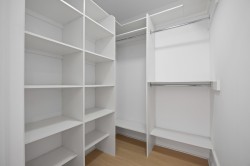 Closet - 