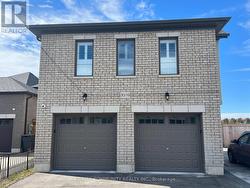 COACH HOUSE - 3570 BUR OAK AVENUE Markham, ON L6B 1R8