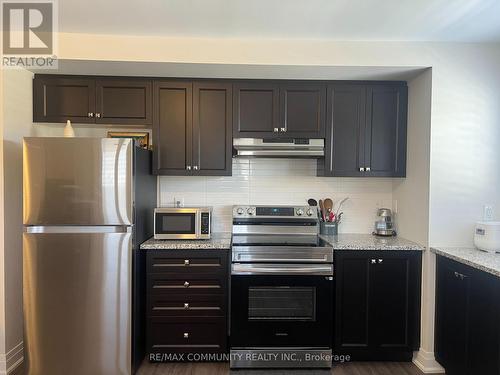 COACH HOUSE - 3570 BUR OAK AVENUE , Markham, Ontario L6B 1R8 3