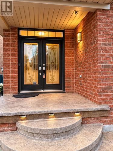 2323 FALLING GREEN DRIVE , Oakville, Ontario L6M 5A7 2