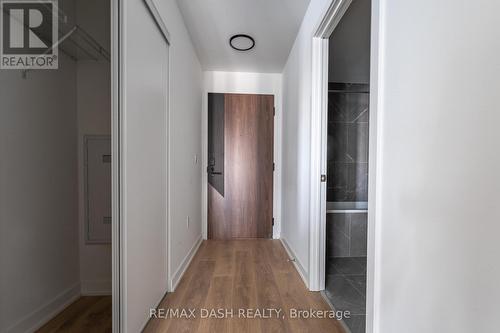 522 - 1037 THE QUEENSWAY AVENUE , Toronto, Ontario M8Z 0H5 4