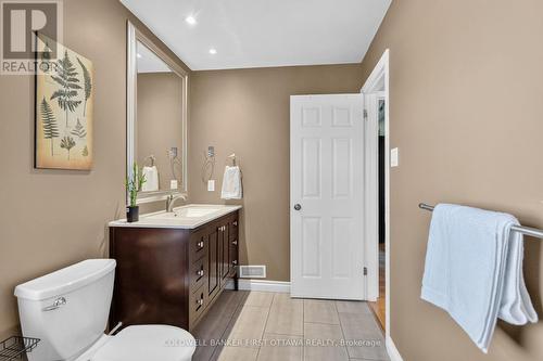 9 Foxrun Lane, Ottawa, ON 