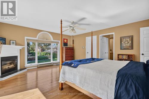 9 Foxrun Lane, Ottawa, ON 