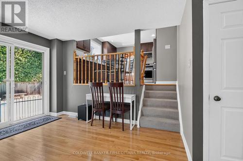 9 Foxrun Lane, Ottawa, ON 